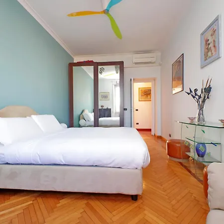 Ych-una Finestra Sulla Cupola Di San Pietro Apartmán